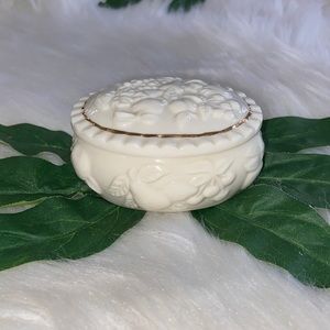 Vintage 1998 Lenox Fruits Of Life Handcrafted Porcelain Ceramic Trinket Box